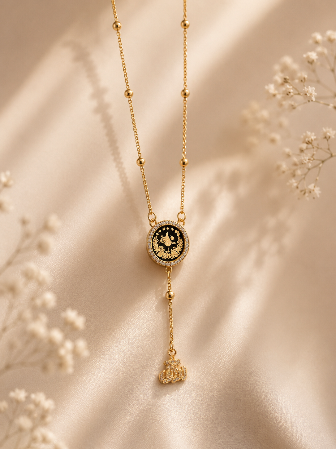 Lira Necklace